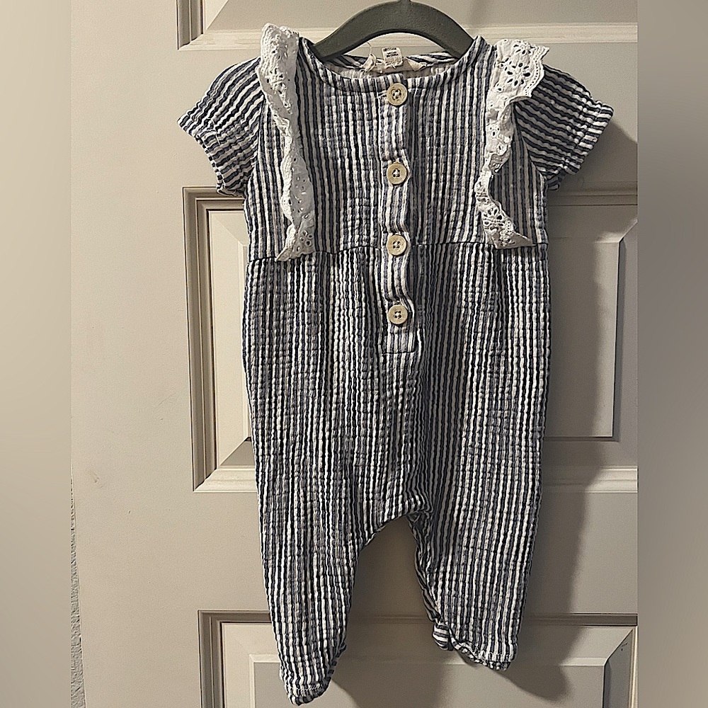 Adorable baby jumper